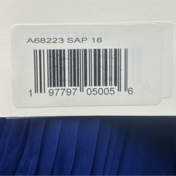 Mac Duggal A68223 NWT Blue Cascade Ruffle Puff Sleeve A Line Gown - Picture 6 of 10